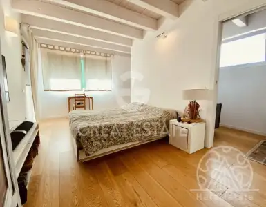 Buy in Italy for 670000€