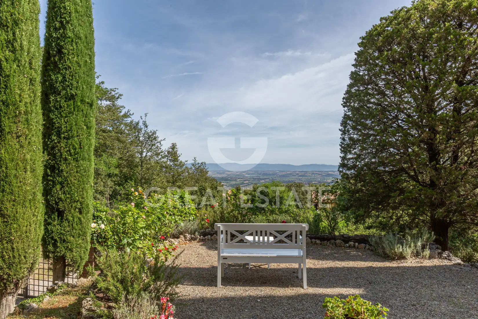 House 305m² in Italy, Siena. Priced at 675000€ rent photo-10