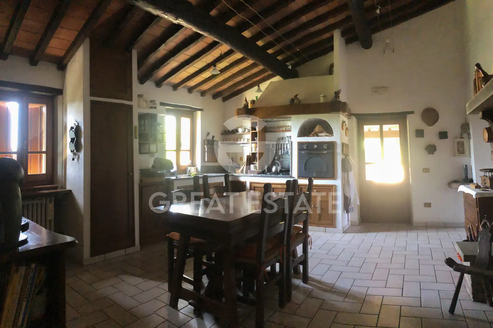 House 562m² in Italy, Perugia. Priced at 630000€ rent photo-15