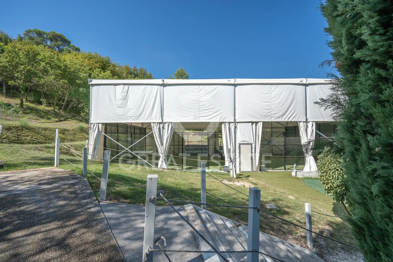 House 900m² in Italy, Perugia. Priced at 1350000€ rent photo-14