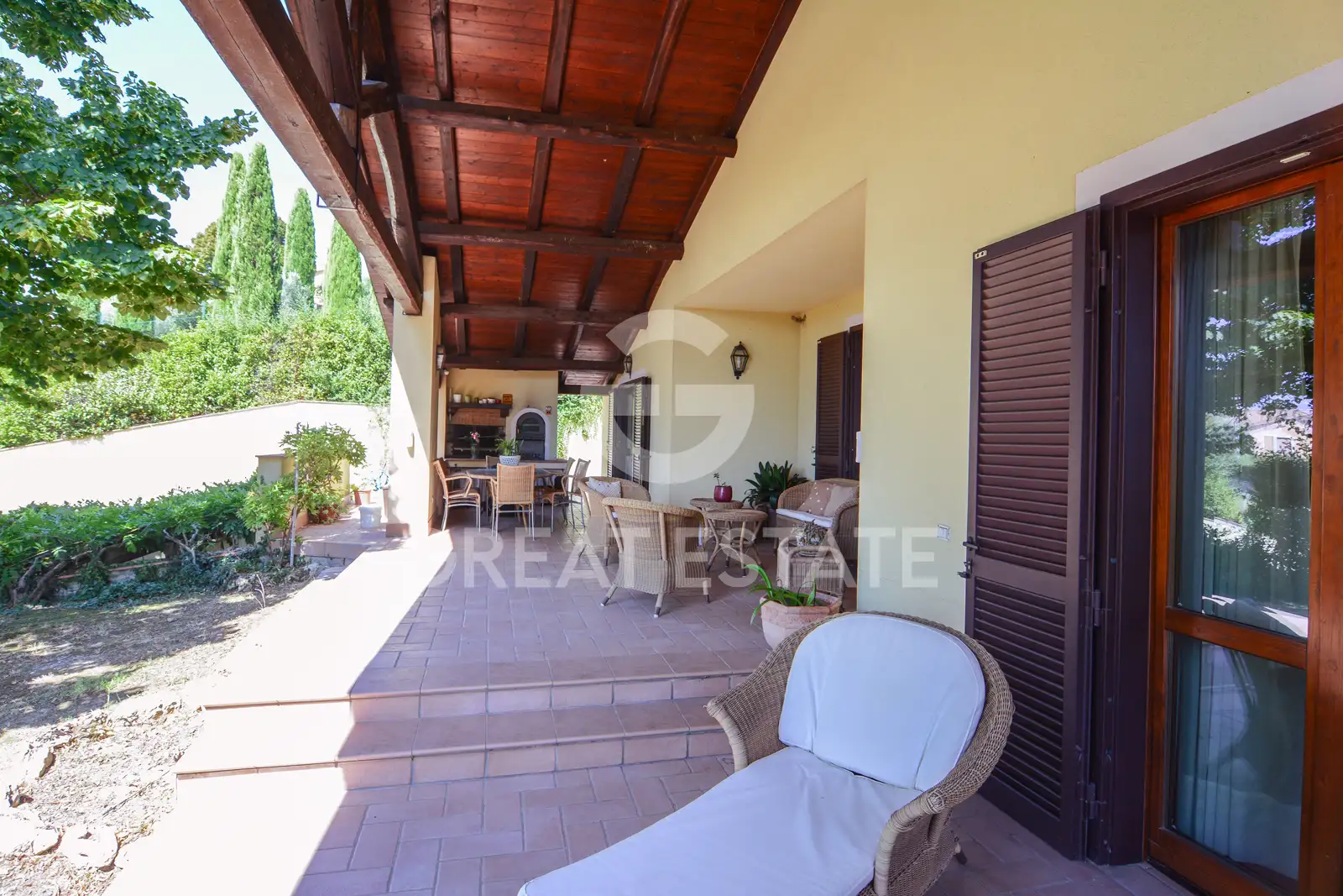 Villa 838m² in Italy, Perugia. Priced at 950000€ rent photo-10