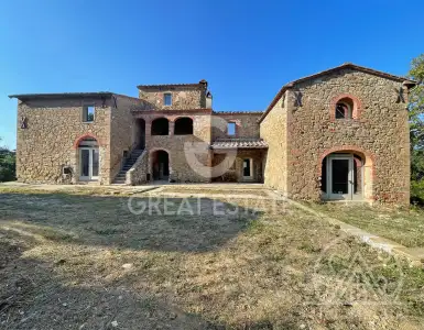 Buy in Italy for 540000€