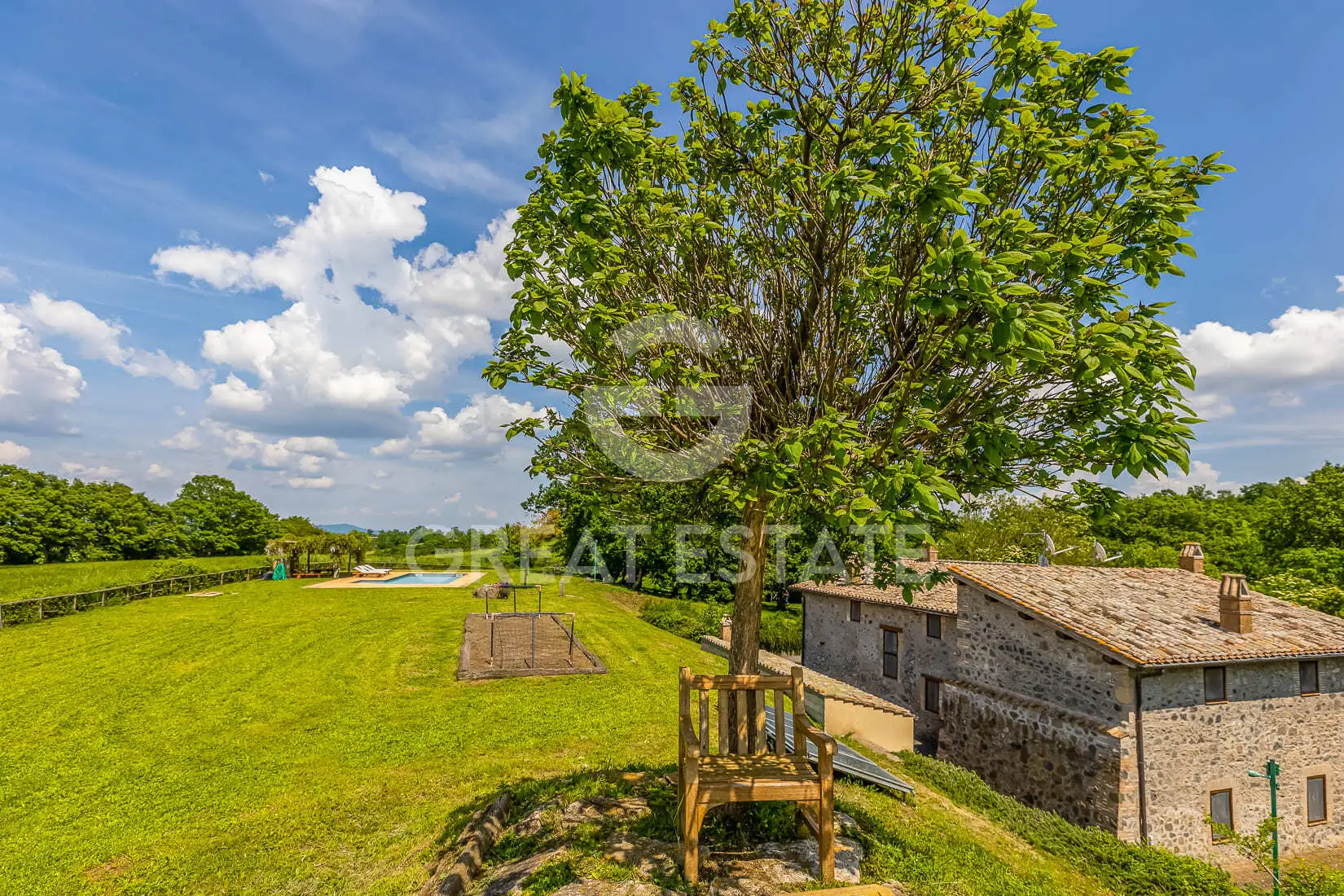 House 703m² in Italy, Terney. Priced at 1450000€ rent photo-11