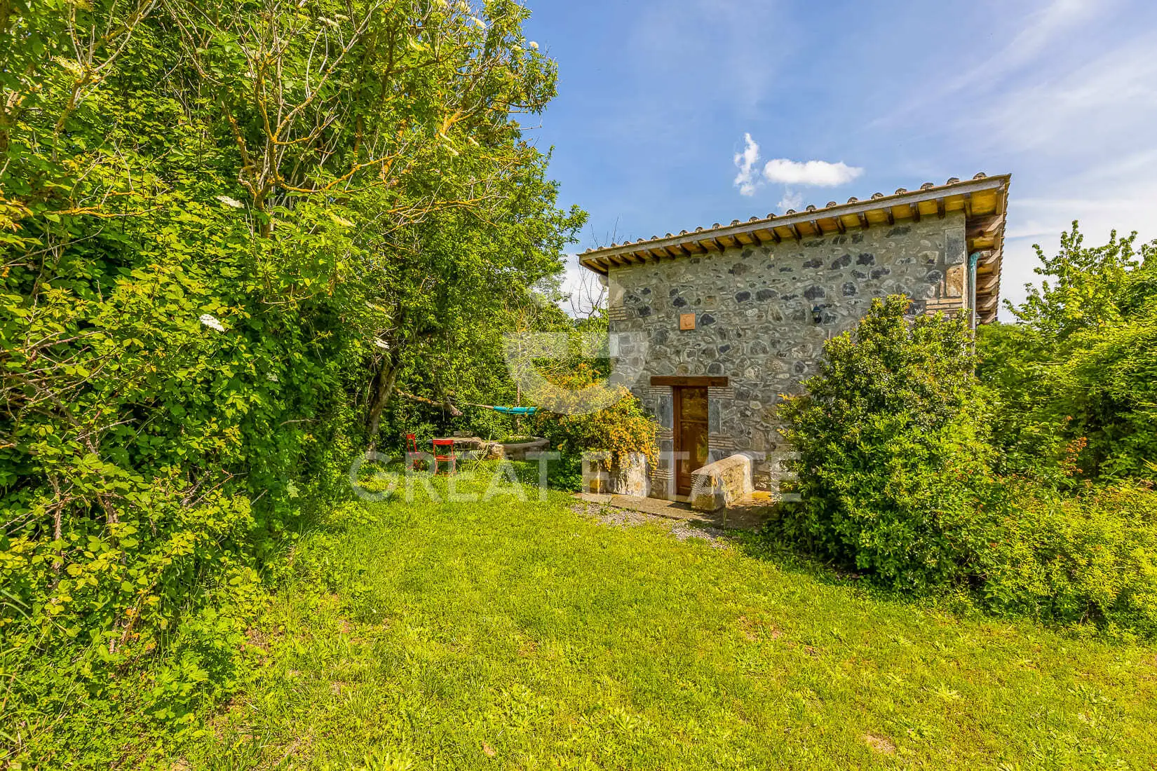 House 703m² in Italy, Terney. Priced at 1450000€ rent photo-12