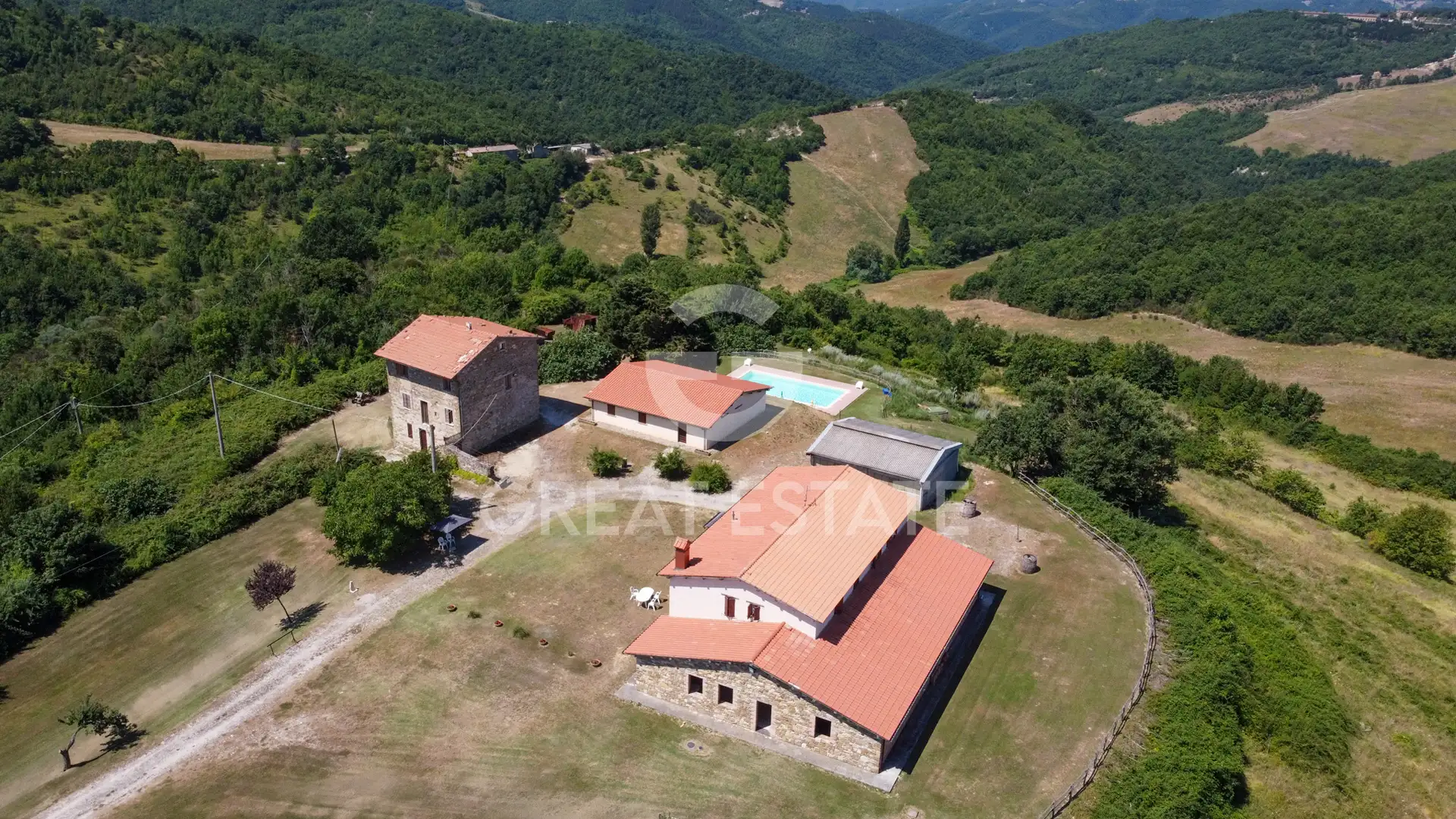 House 760m² in Italy, Perugia. Priced at 890000€ rent photo-4