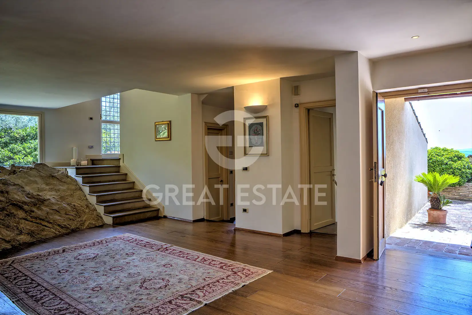 House 575m² in Italy, Perugia. Priced at 990000€ rent photo-15