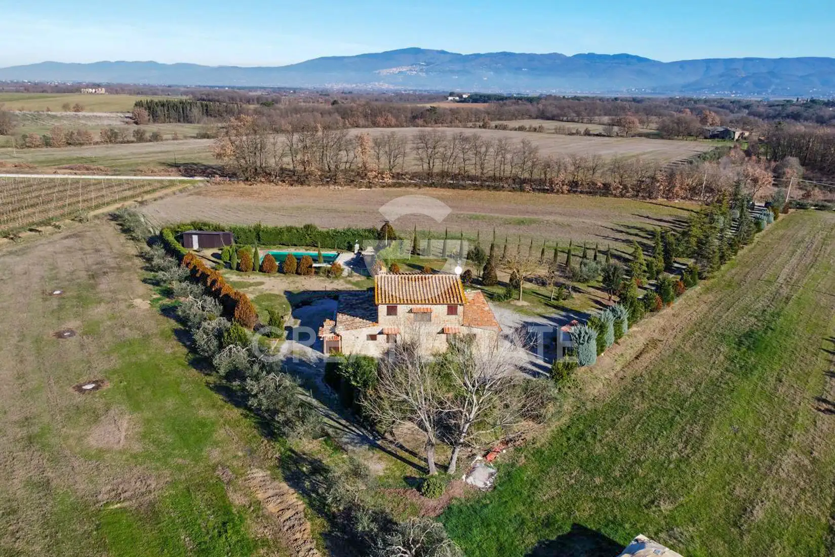 House 277m² in Italy, Arezzo. Priced at 600000€ rent photo-4