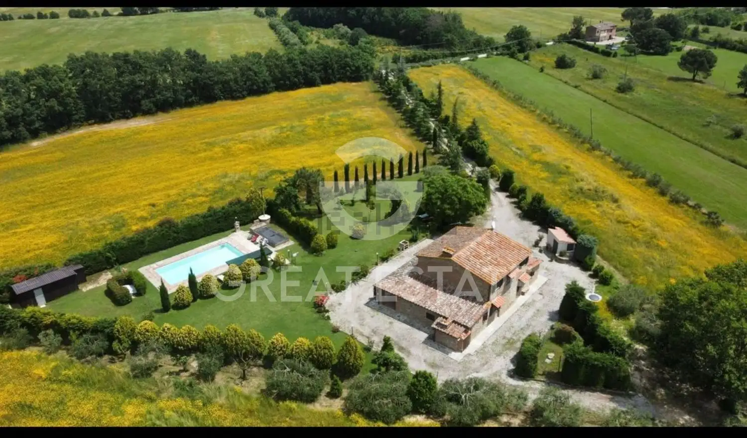 House 277m² in Italy, Arezzo. Priced at 600000€ rent photo-10