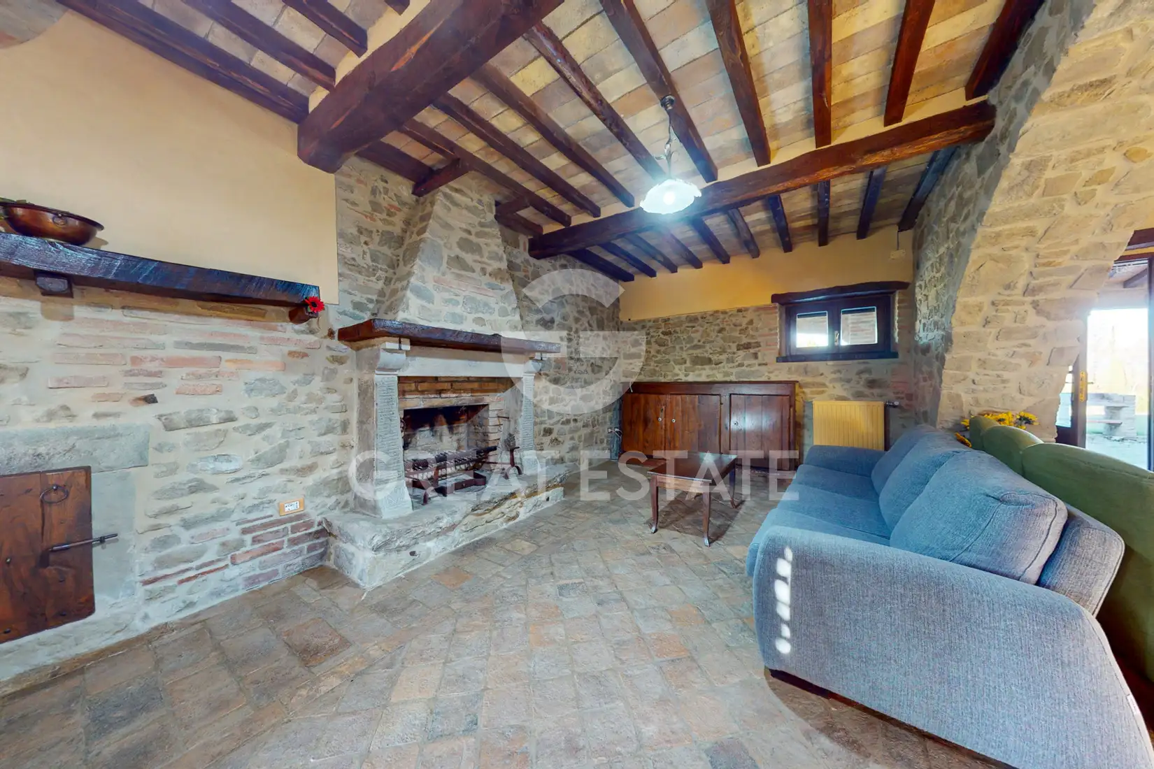 House 277m² in Italy, Arezzo. Priced at 600000€ rent photo-15