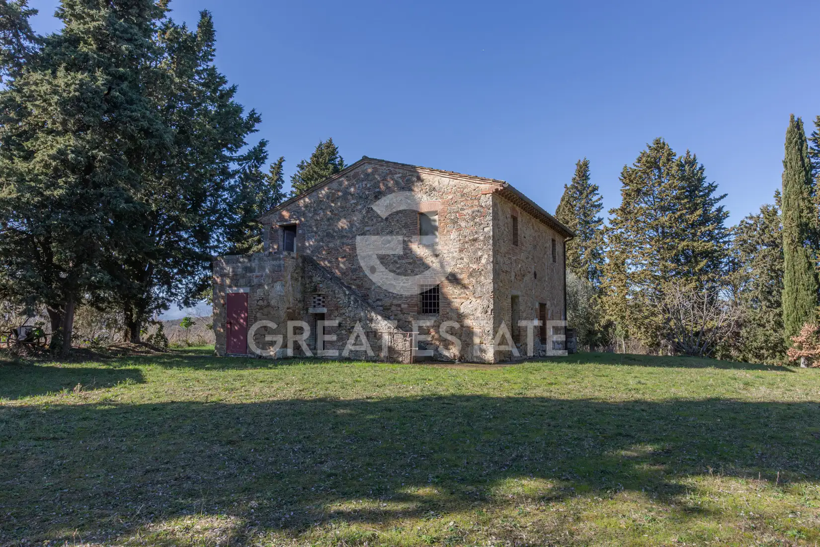 House 294m² in Italy, Siena. Priced at 620000€ rent photo-11