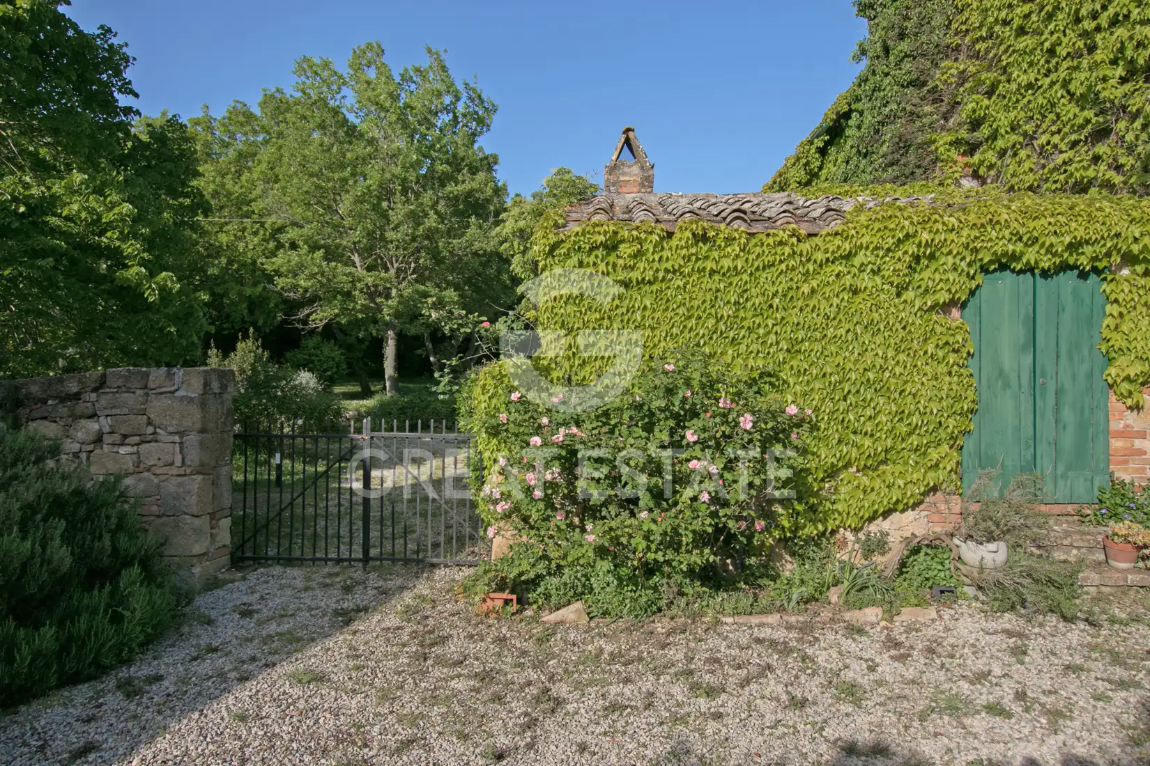 House 852m² in Italy, Siena. Priced at 3200000€ rent photo-14