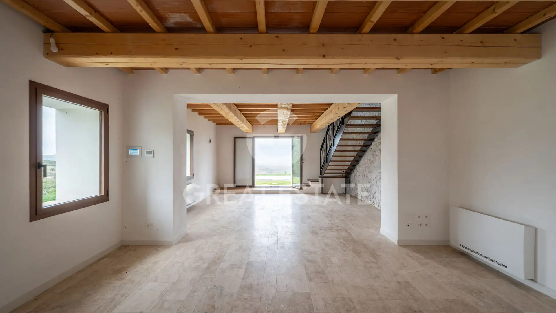 House 310m² in Italy, Siena. Priced at 1680000€ rent photo-12