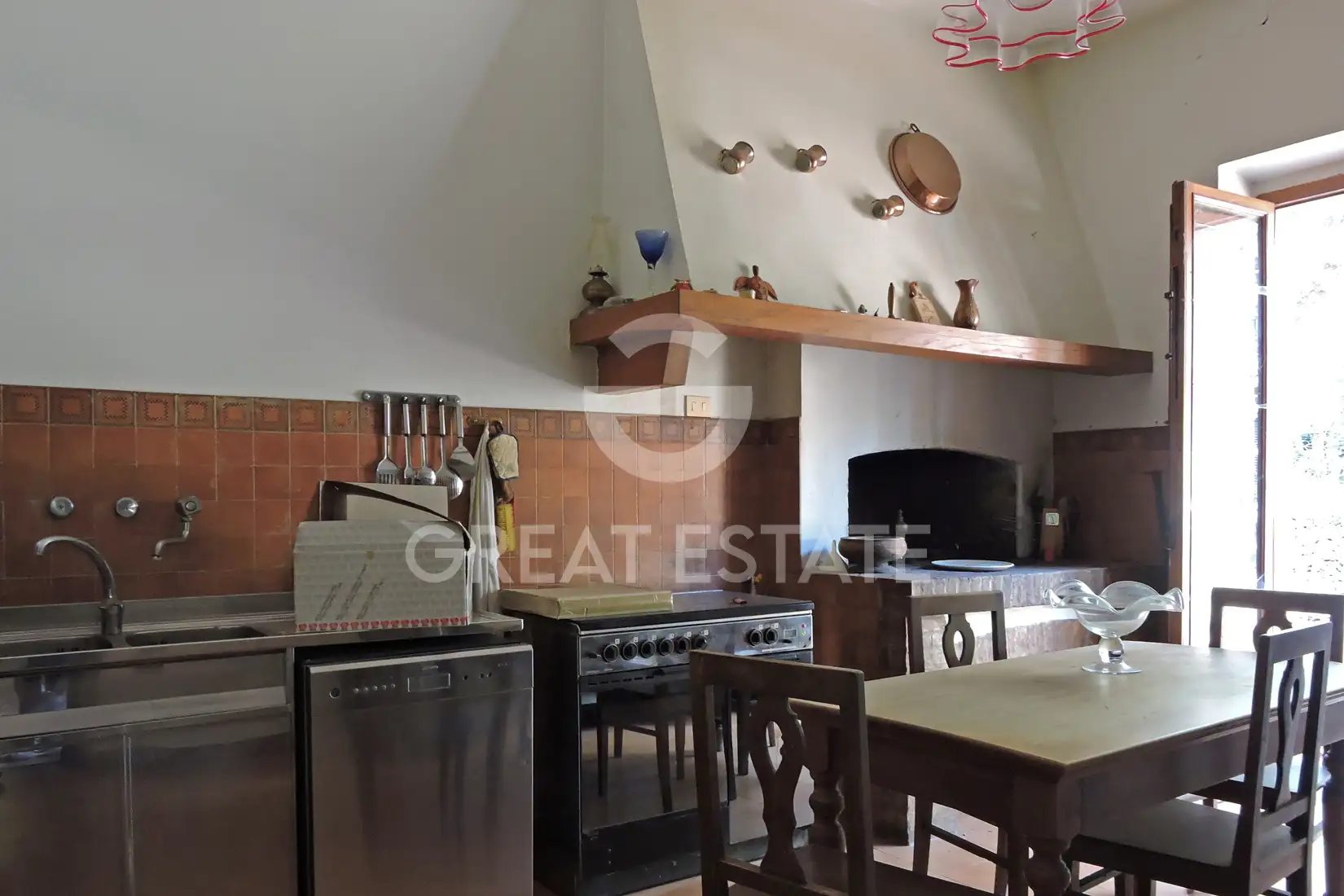 House 478m² in Italy, Siena. Priced at 660000€ rent photo-12