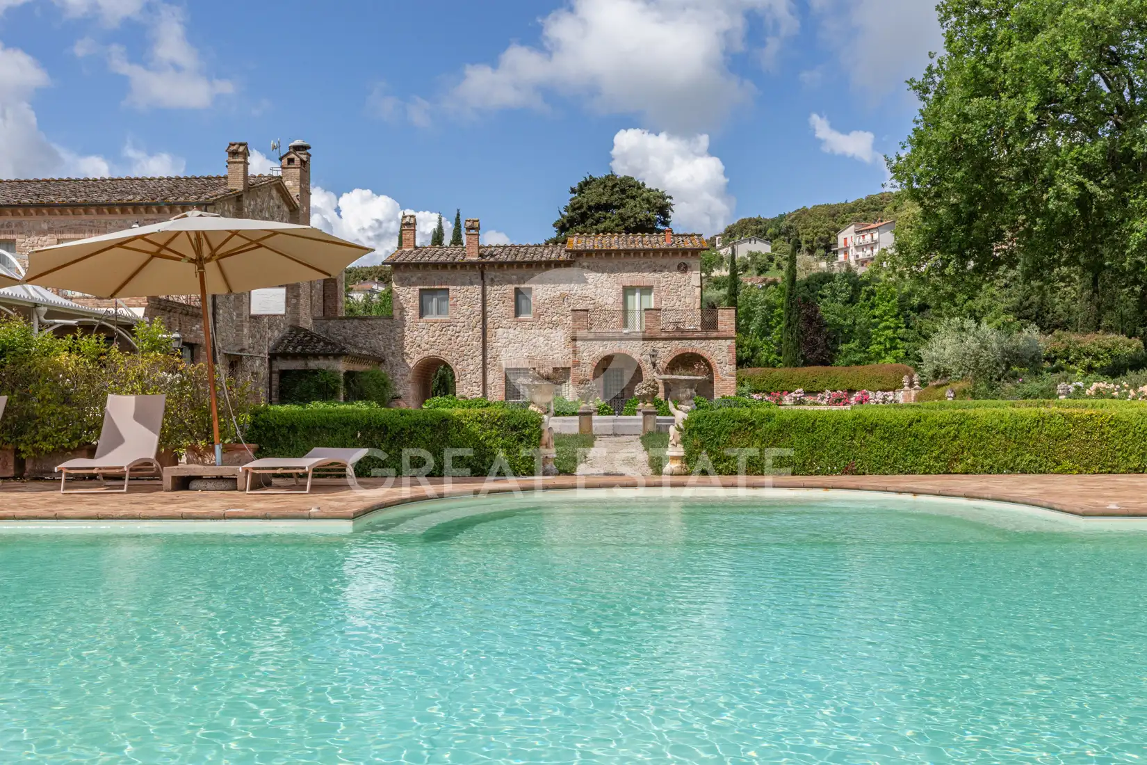 Villa 1202m² in Italy, Terney. Priced at 2800000€ rent photo-15