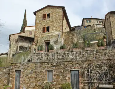 Buy in Italy for 1200000€