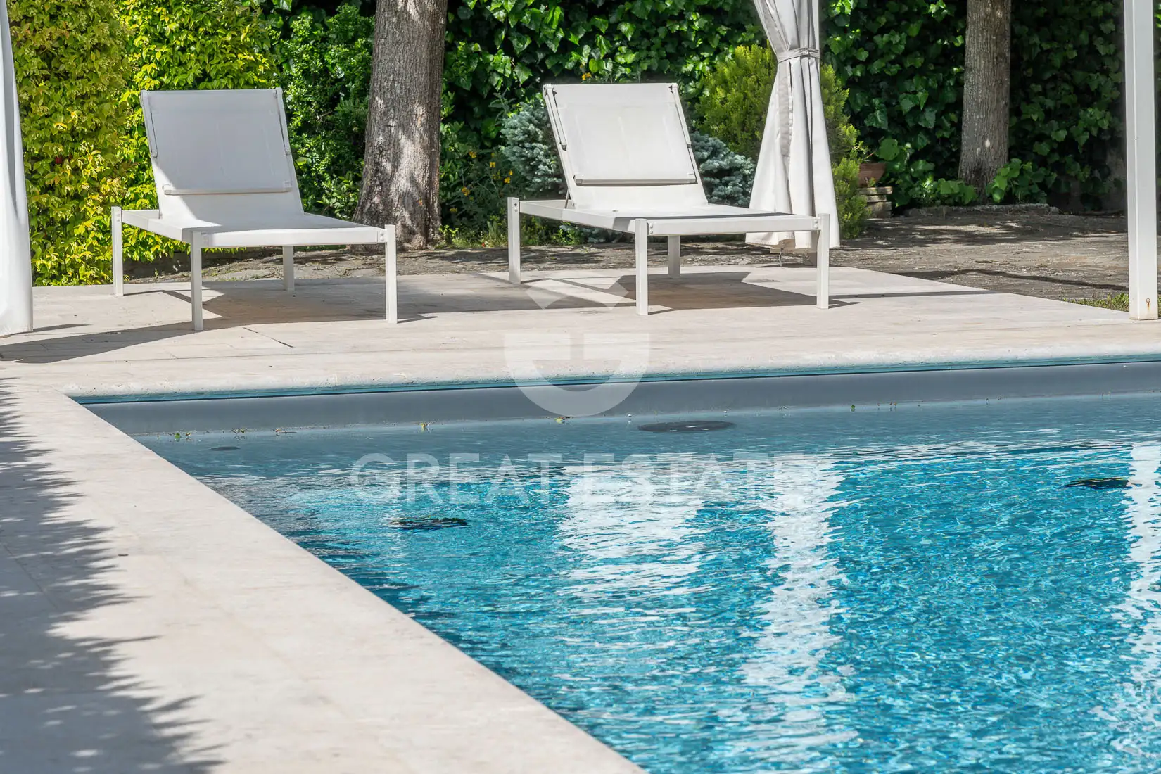 Villa 270m² in Italy, Arezzo. Priced at 530000€ rent photo-8
