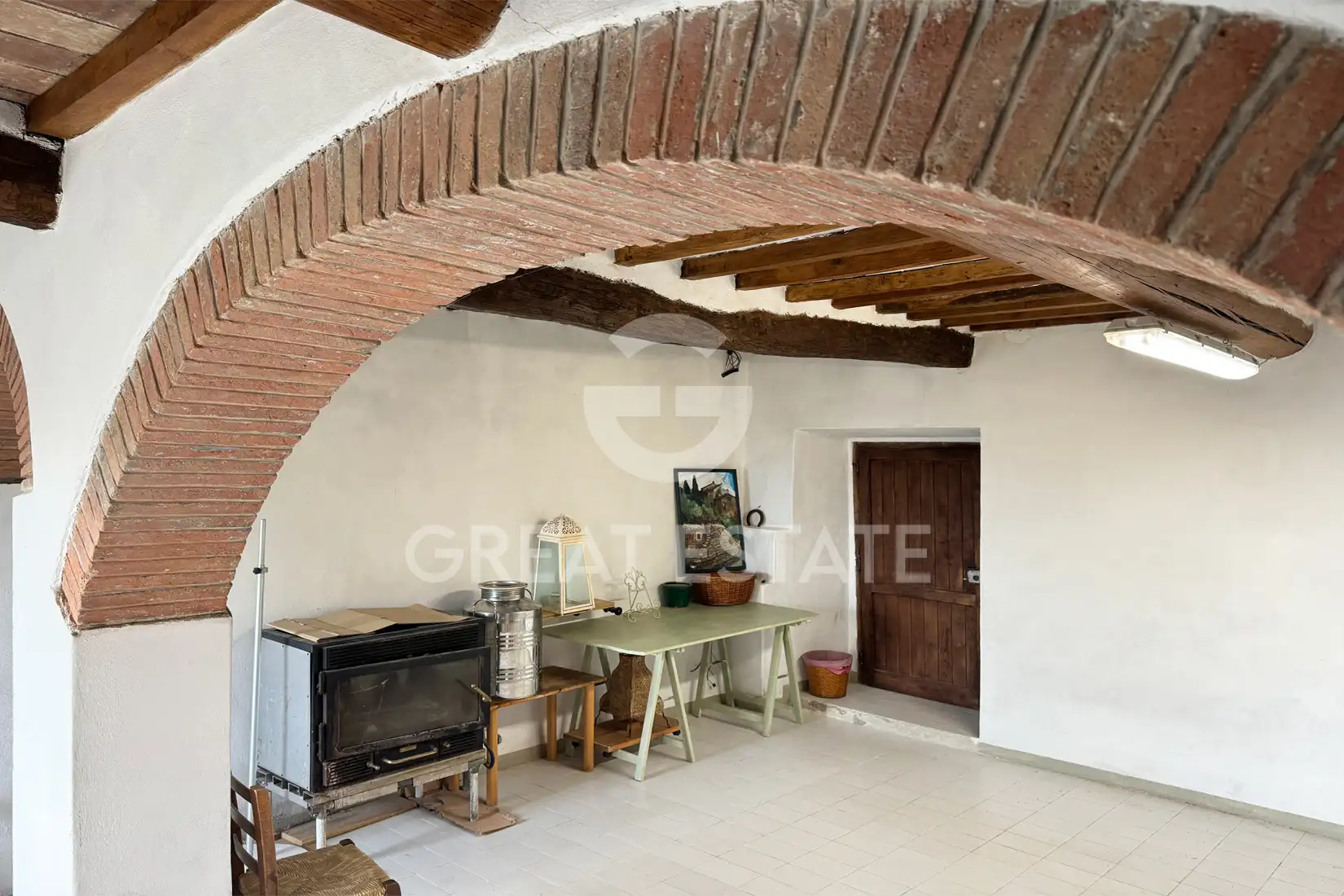 House 205m² in Italy, Arezzo. Priced at 520000€ rent photo-14