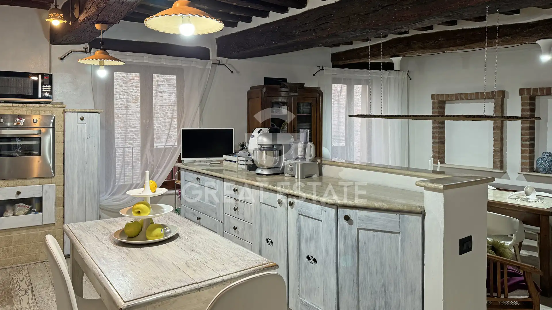Flat 246m² in Italy, Perugia. Priced at 380000€ rent photo-13