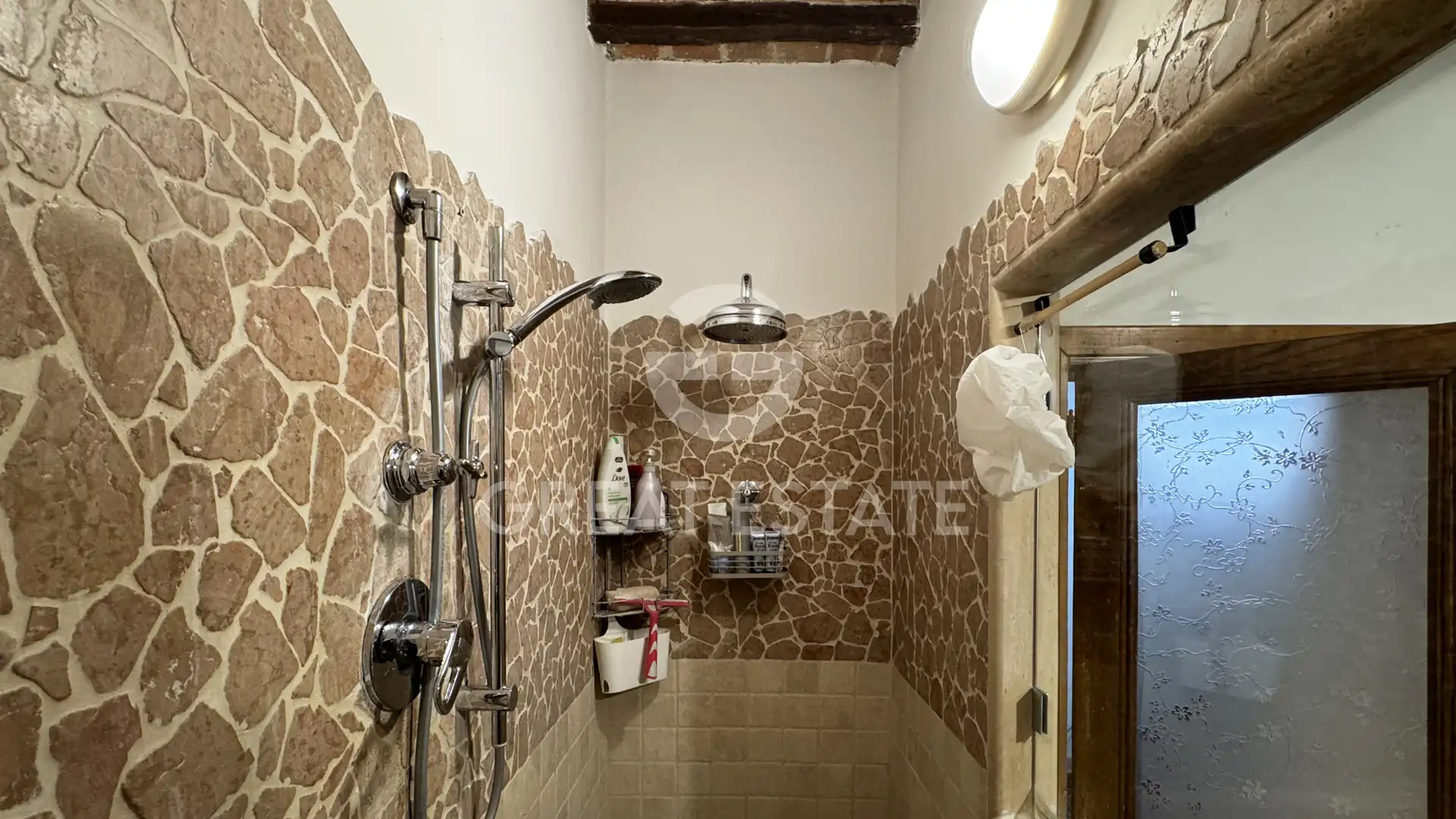 Flat 246m² in Italy, Perugia. Priced at 380000€ rent photo-10