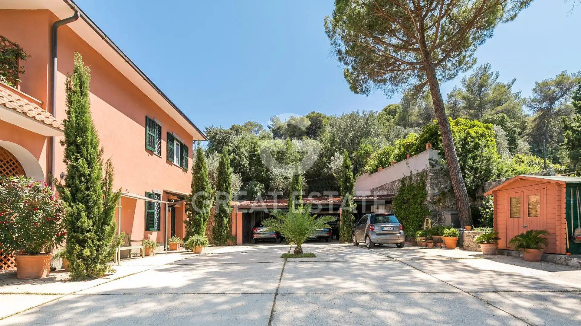 Villa 526m² in Italy, Grosseto. Priced at 15000000€ rent photo-7