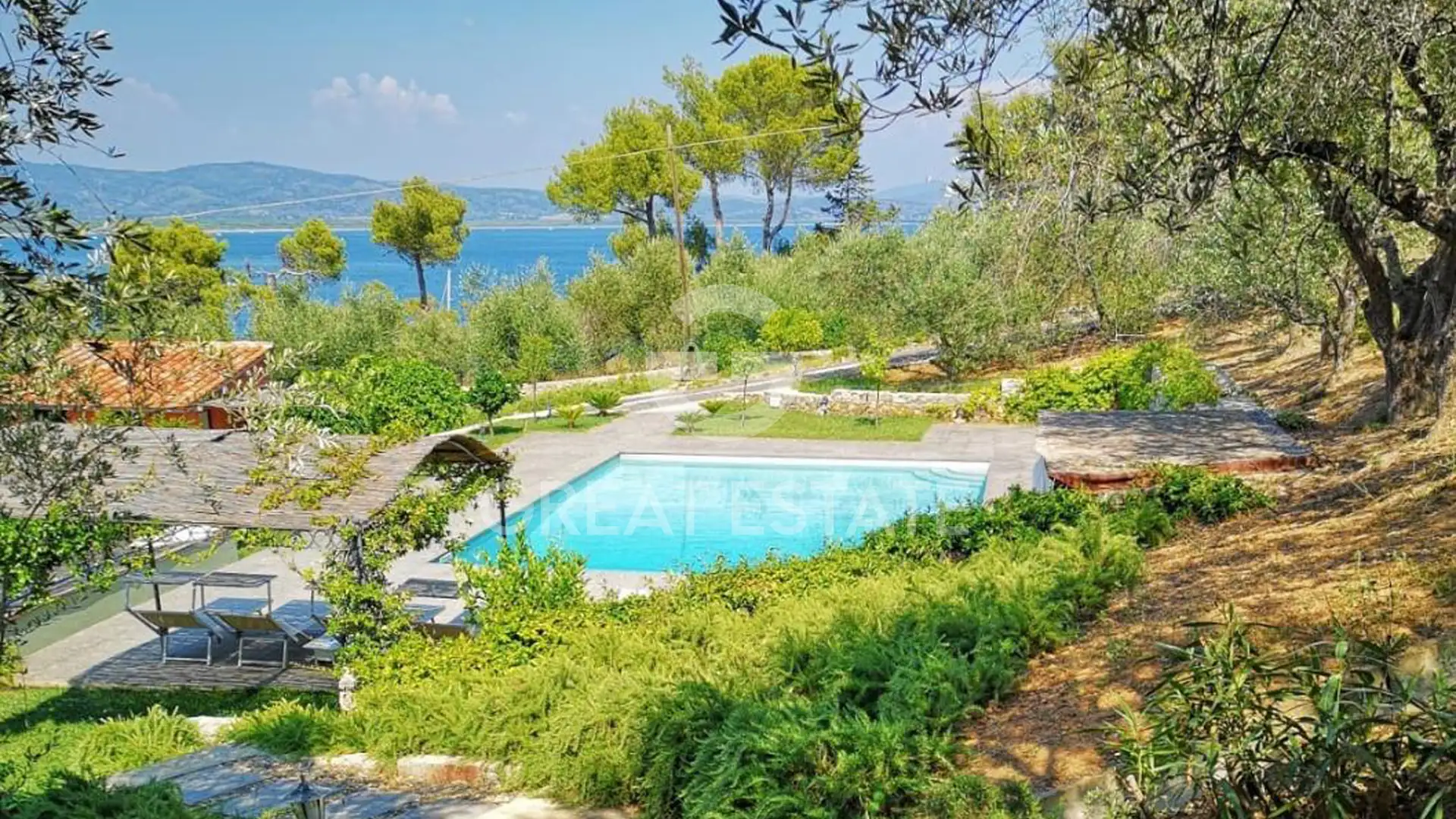 Villa 526m² in Italy, Grosseto. Priced at 15000000€ rent photo-14