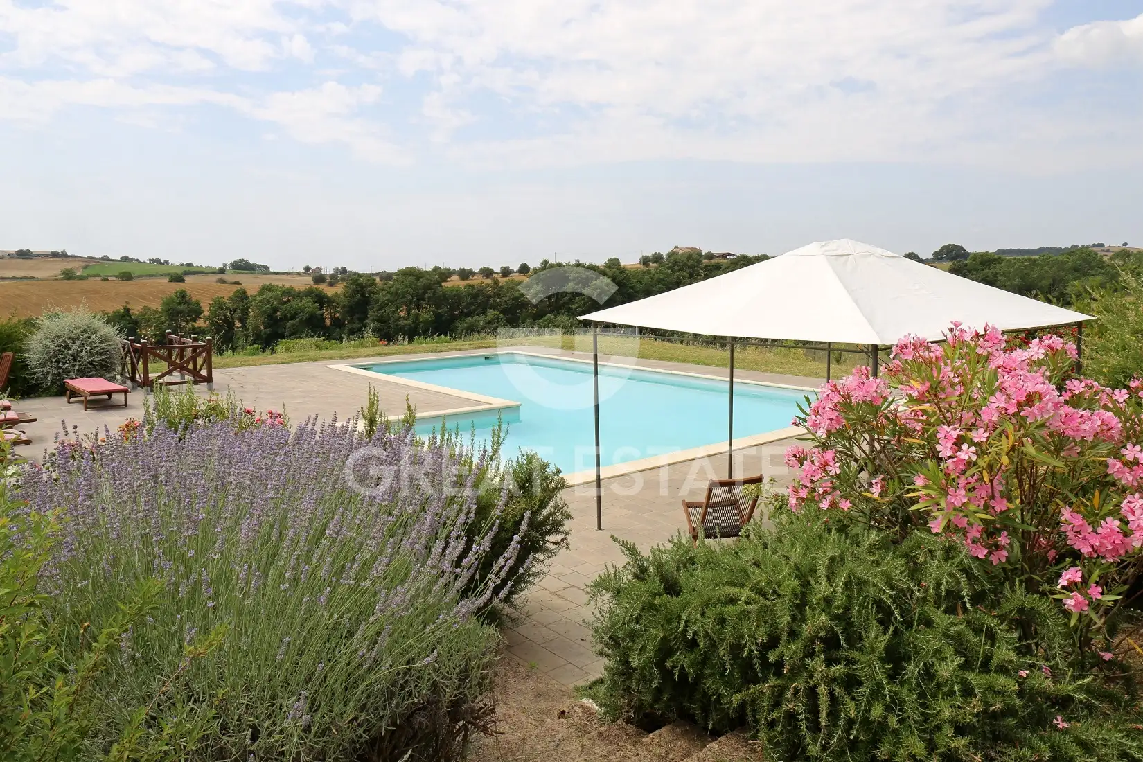 House 417m² in Italy, Viterbo. Priced at 740000€ rent photo-14