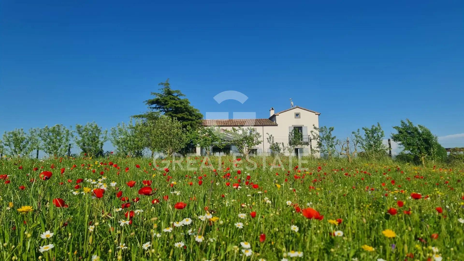 House 417m² in Italy, Viterbo. Priced at 740000€ rent photo-12