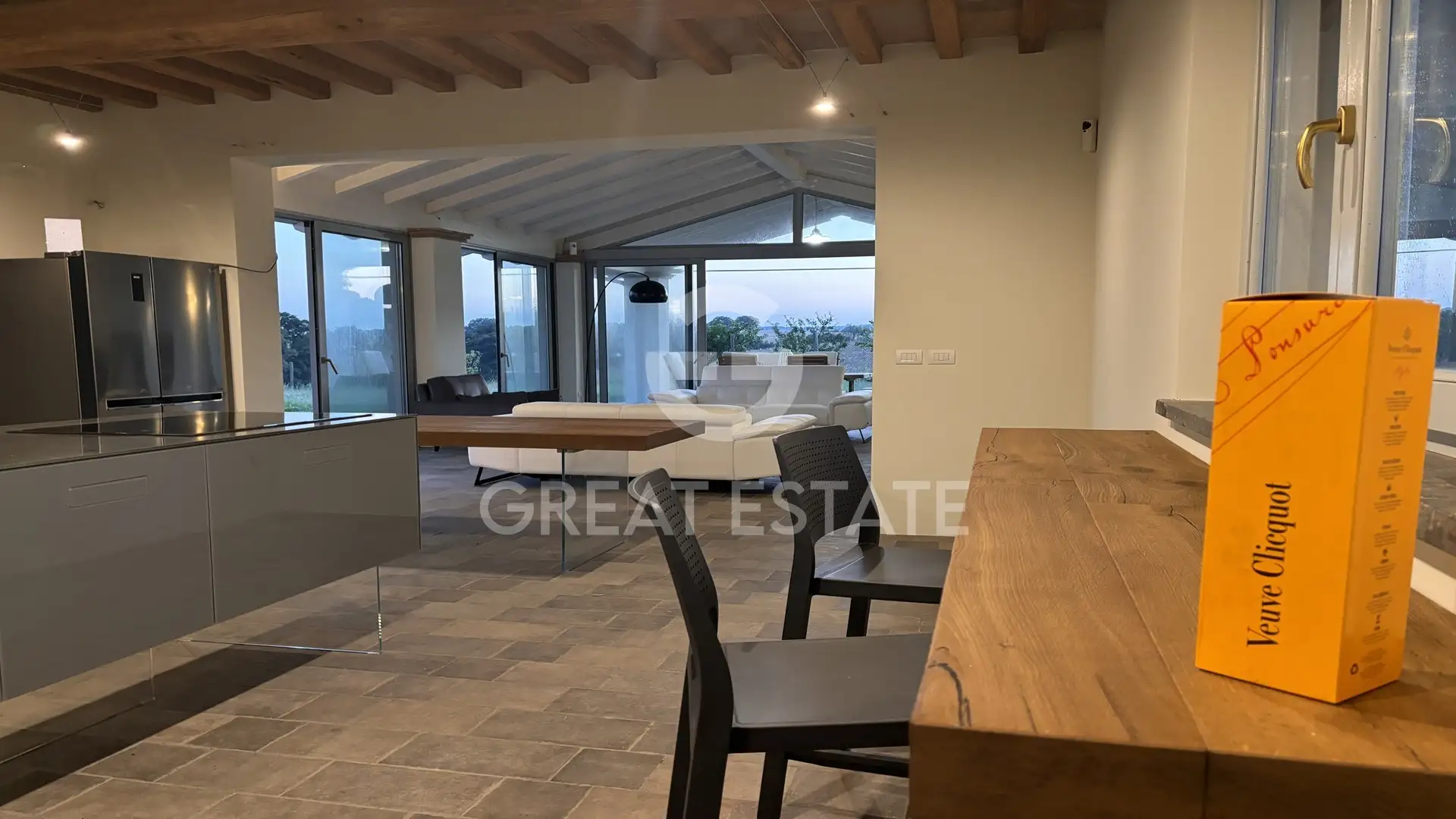 House 417m² in Italy, Viterbo. Priced at 740000€ rent photo-15
