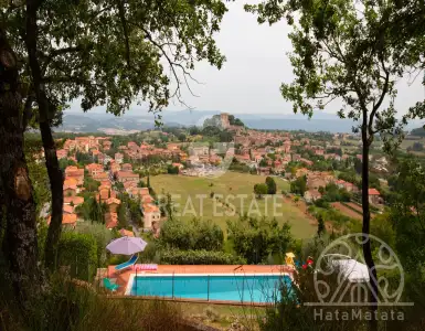 Buy in Italy for 1800000€