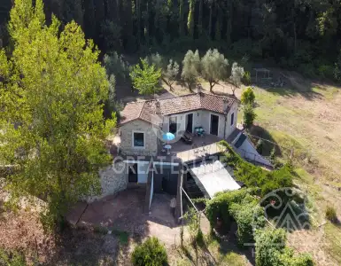 Buy in Italy for 550000€
