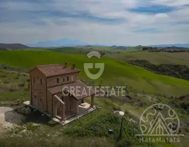 Buy in Italy for 1390000€