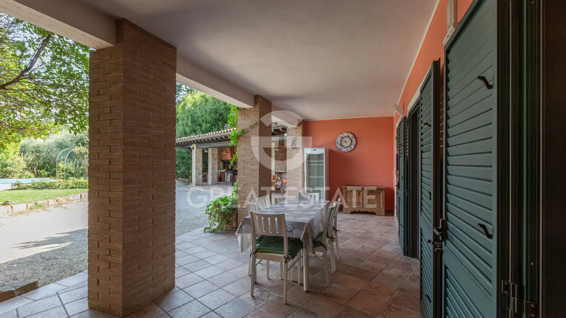 Villa 798m² in Italy, Perugia. Priced at 1070000€ rent photo-6