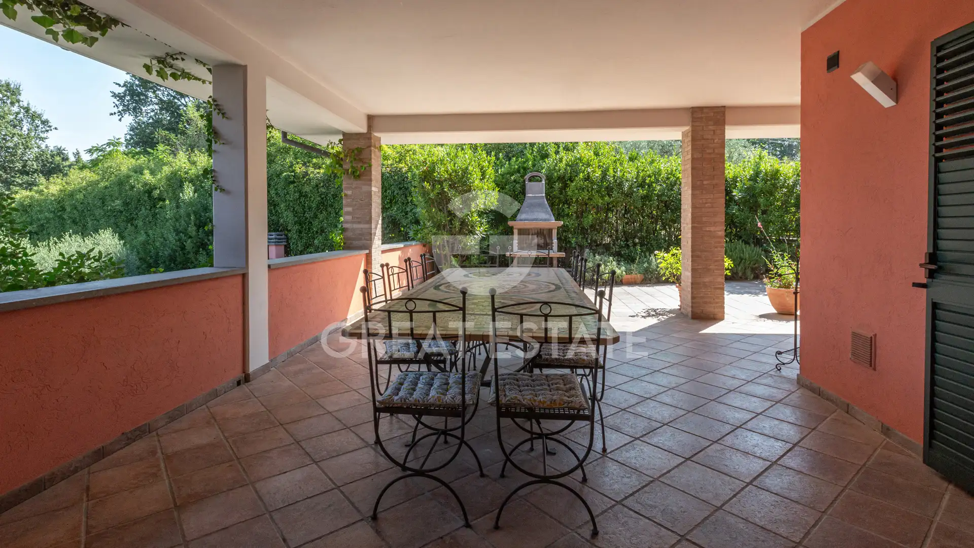 Villa 798m² in Italy, Perugia. Priced at 1070000€ rent photo-13