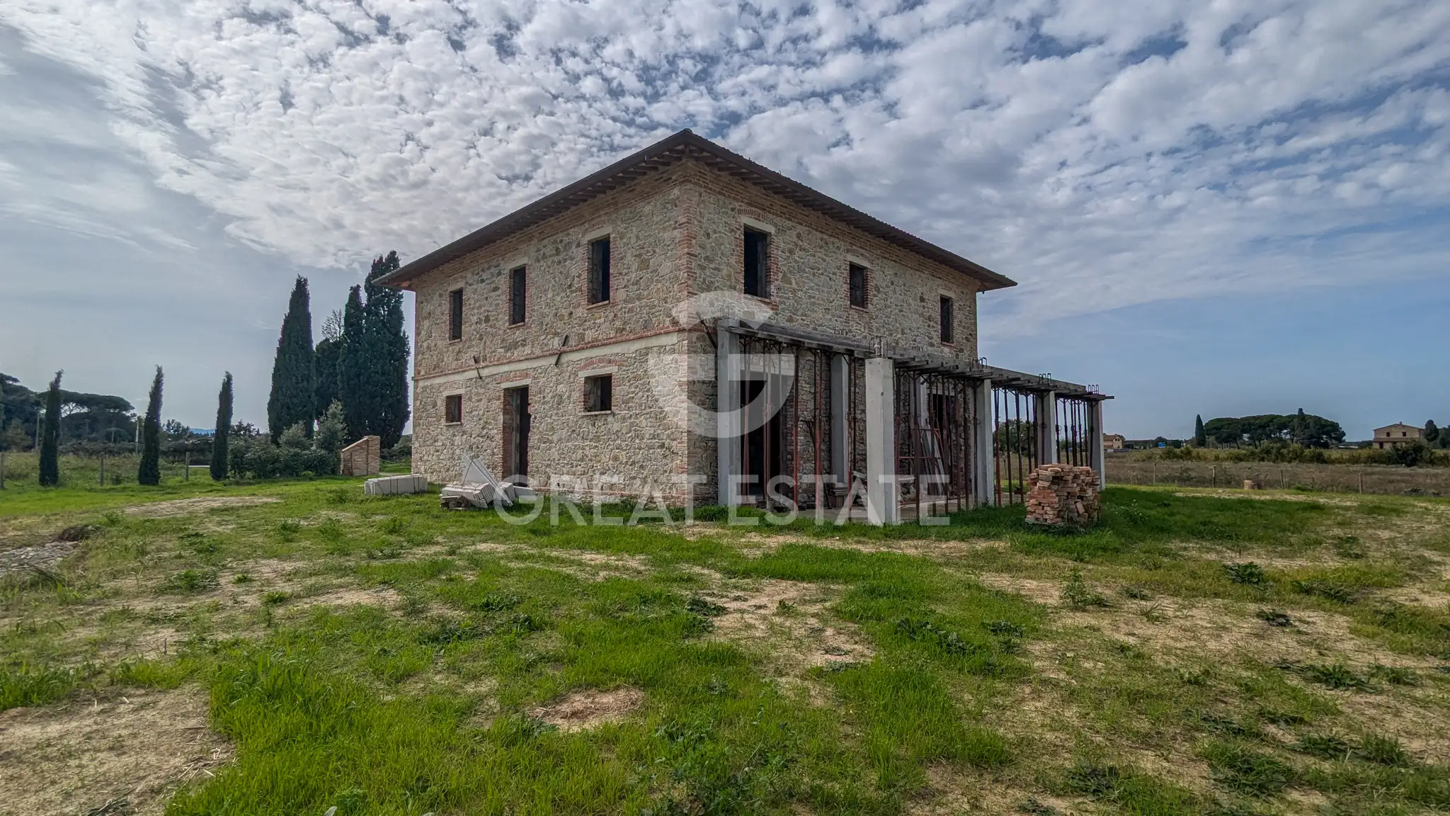 House 387m² in Italy, Perugia. Priced at 790000€ rent photo-6