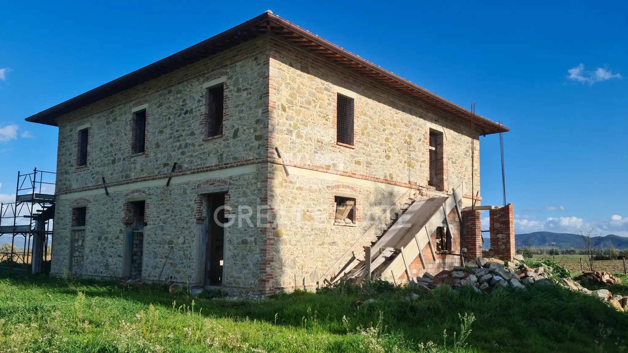 House 387m² in Italy, Perugia. Priced at 790000€ rent photo-10