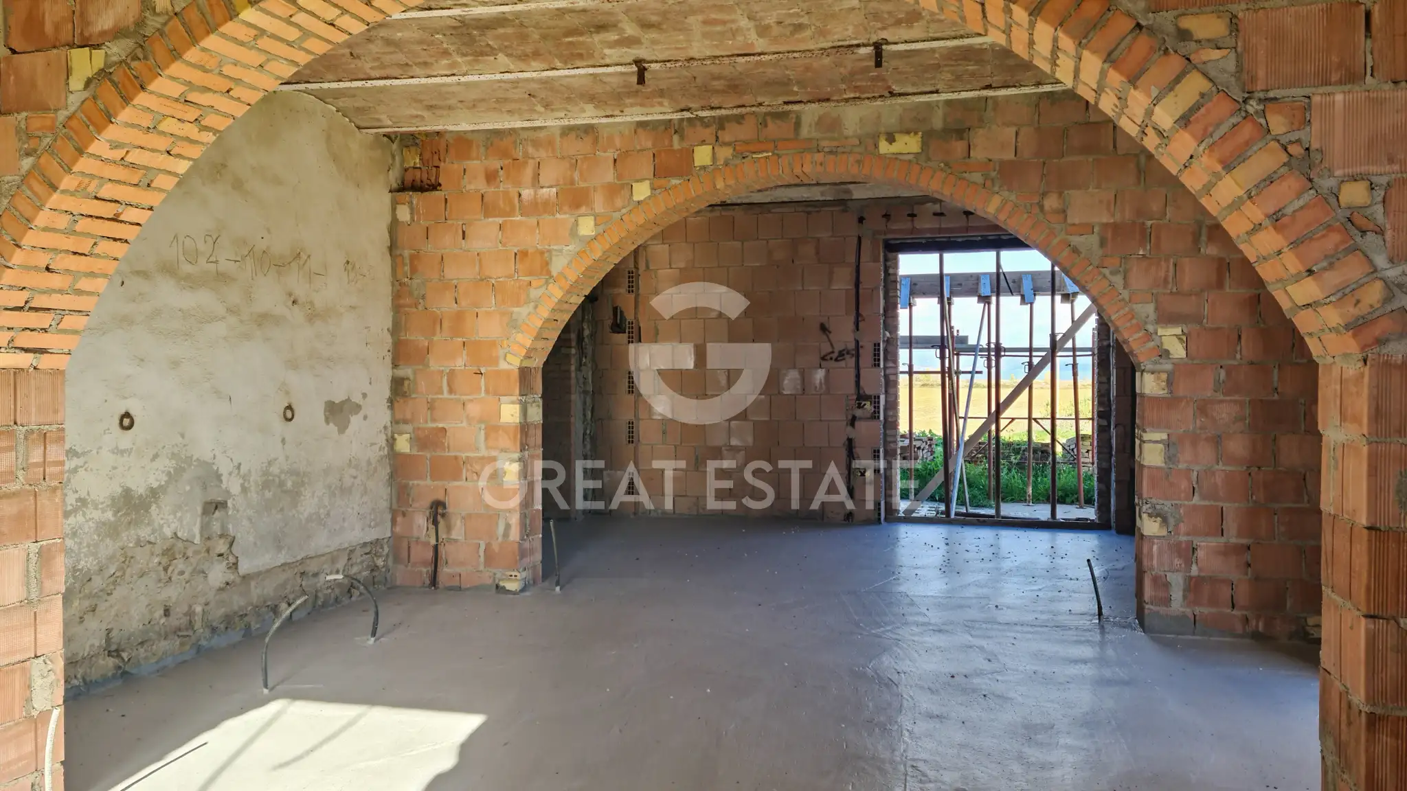 House 387m² in Italy, Perugia. Priced at 790000€ rent photo-13