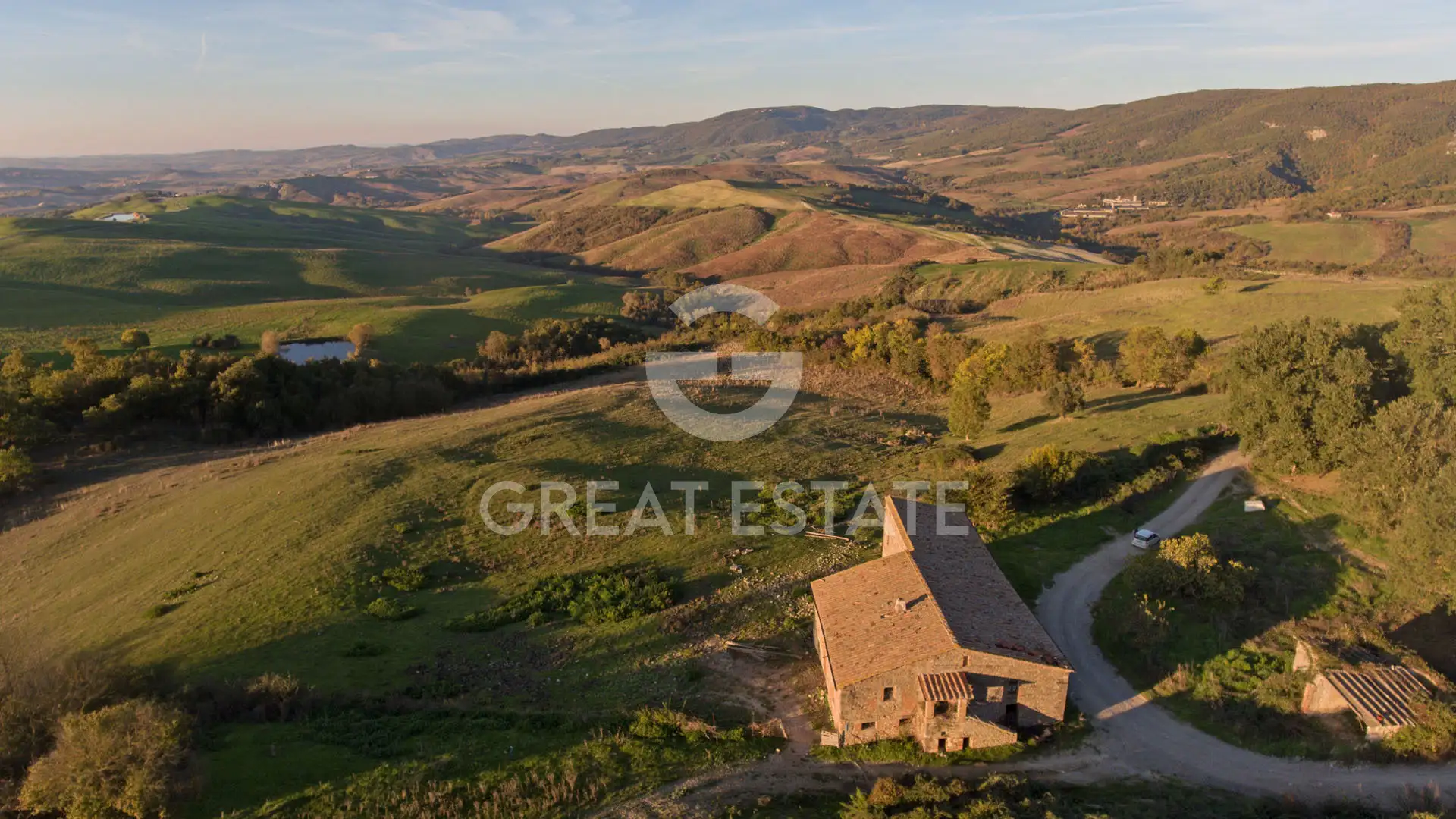 House 757m² in Italy, Siena. Priced at 650000€ rent photo-6