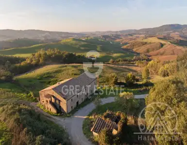 Buy in Italy for 650000€