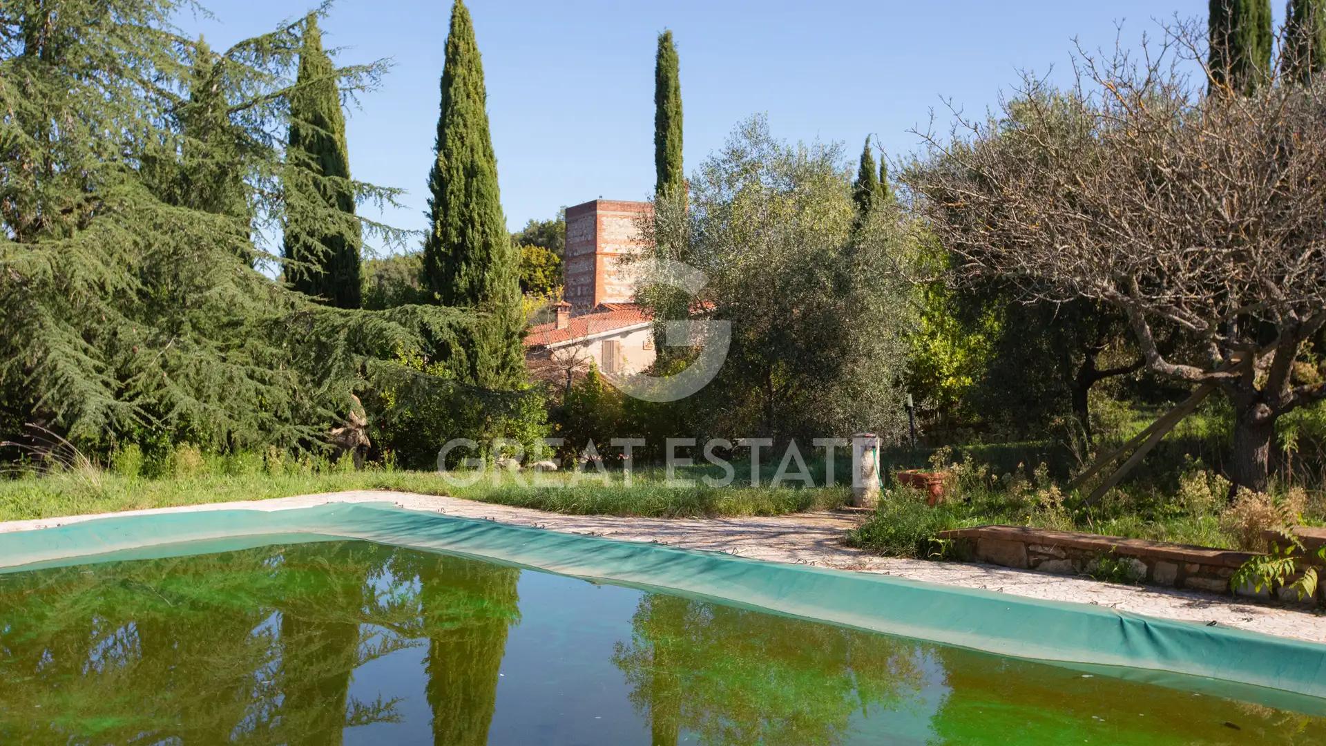 House 987m² in Italy, Siena. Priced at 740000€ rent photo-7