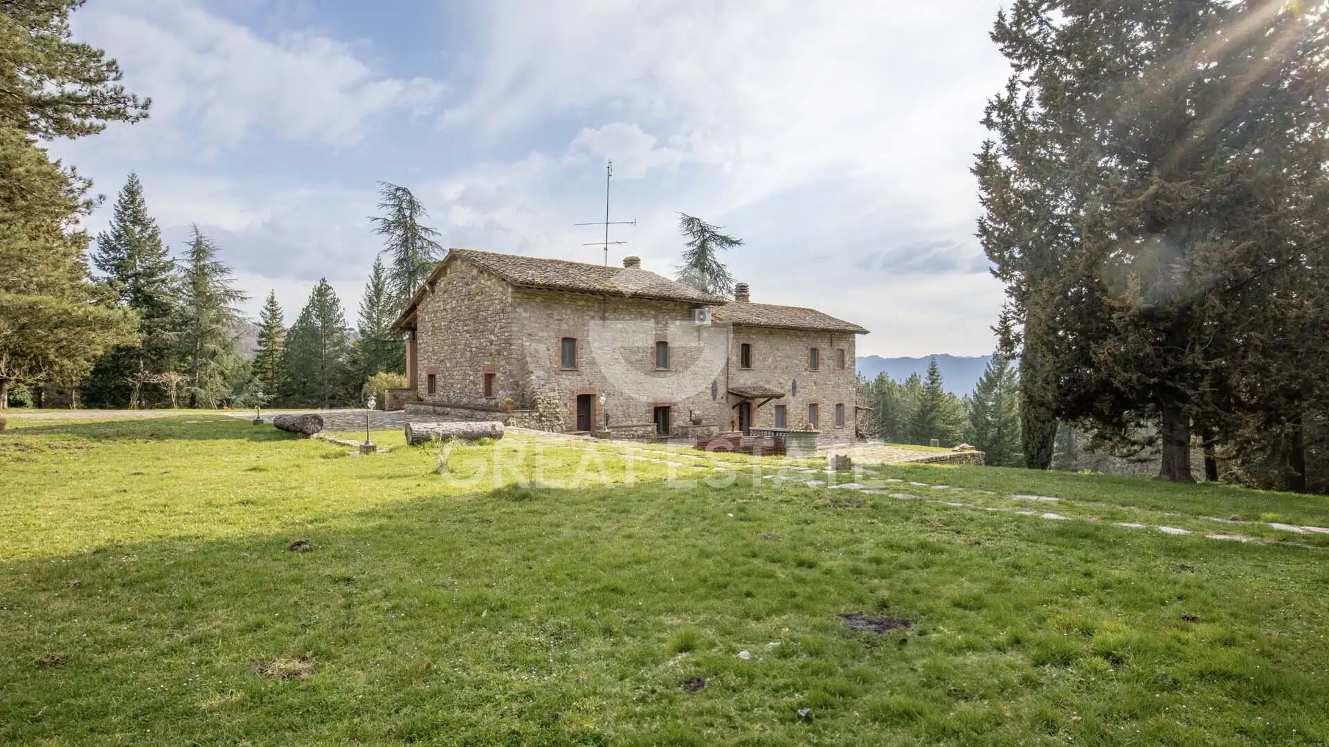 House 624m² in Italy, Terney. Priced at 875000€ rent photo-5