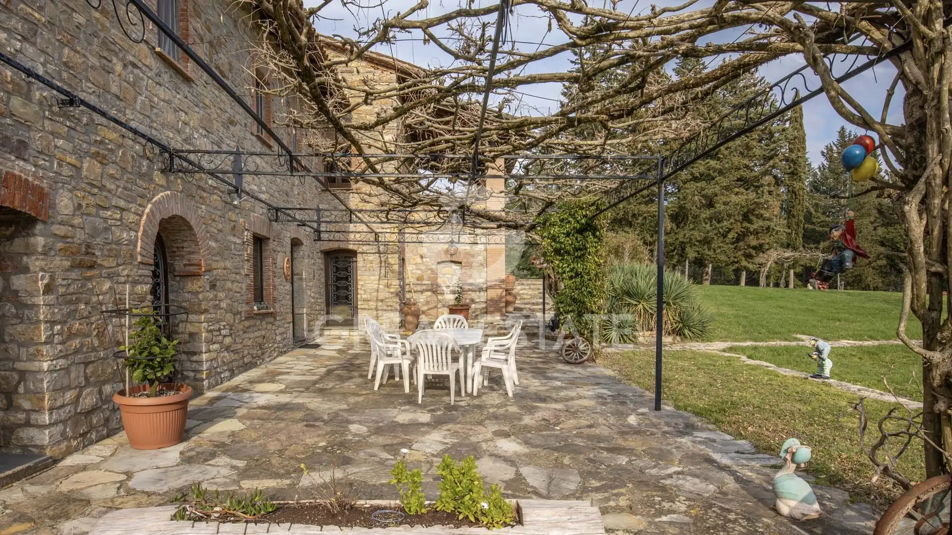 House 624m² in Italy, Terney. Priced at 875000€ rent photo-6