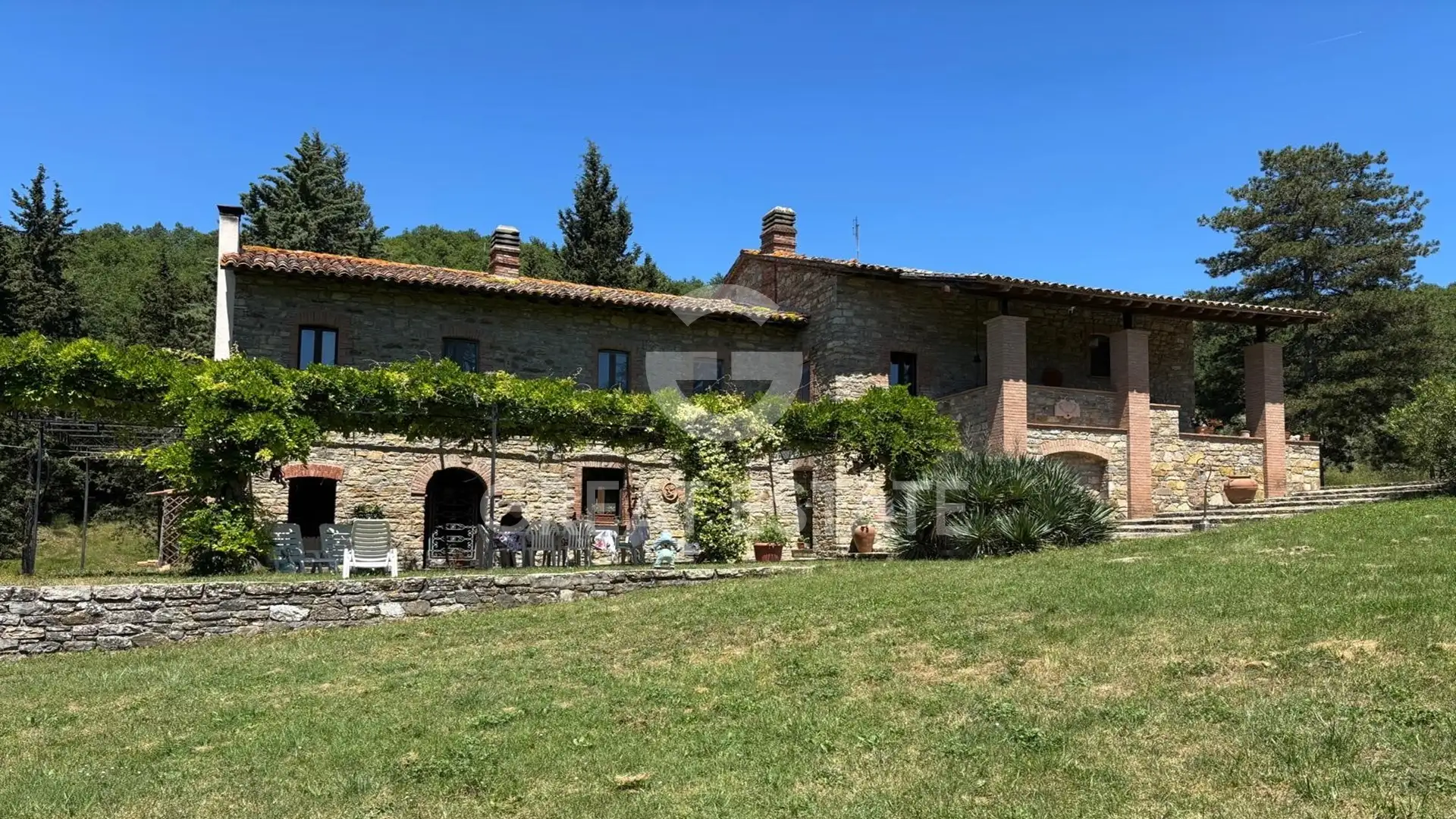 House 624m² in Italy, Terney. Priced at 875000€ rent photo-12
