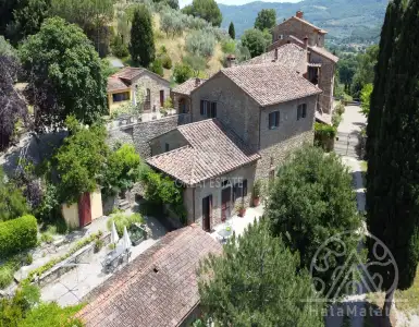 Buy in Italy for 1150000€