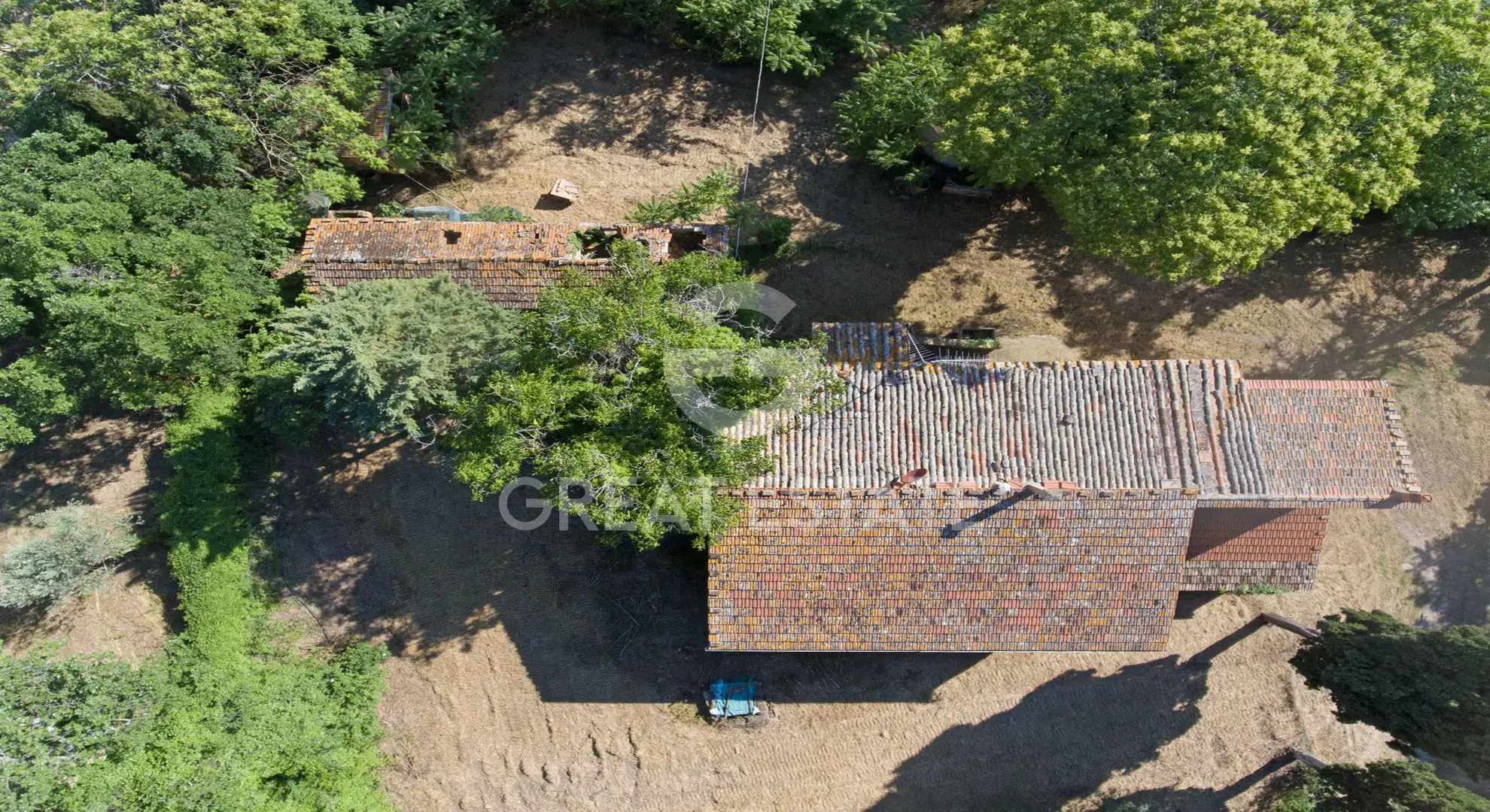 House 525m² in Italy, Siena. Priced at 890000€ rent photo-7
