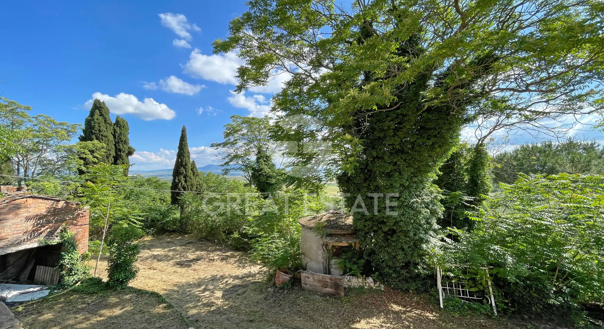 House 525m² in Italy, Siena. Priced at 890000€ rent photo-14