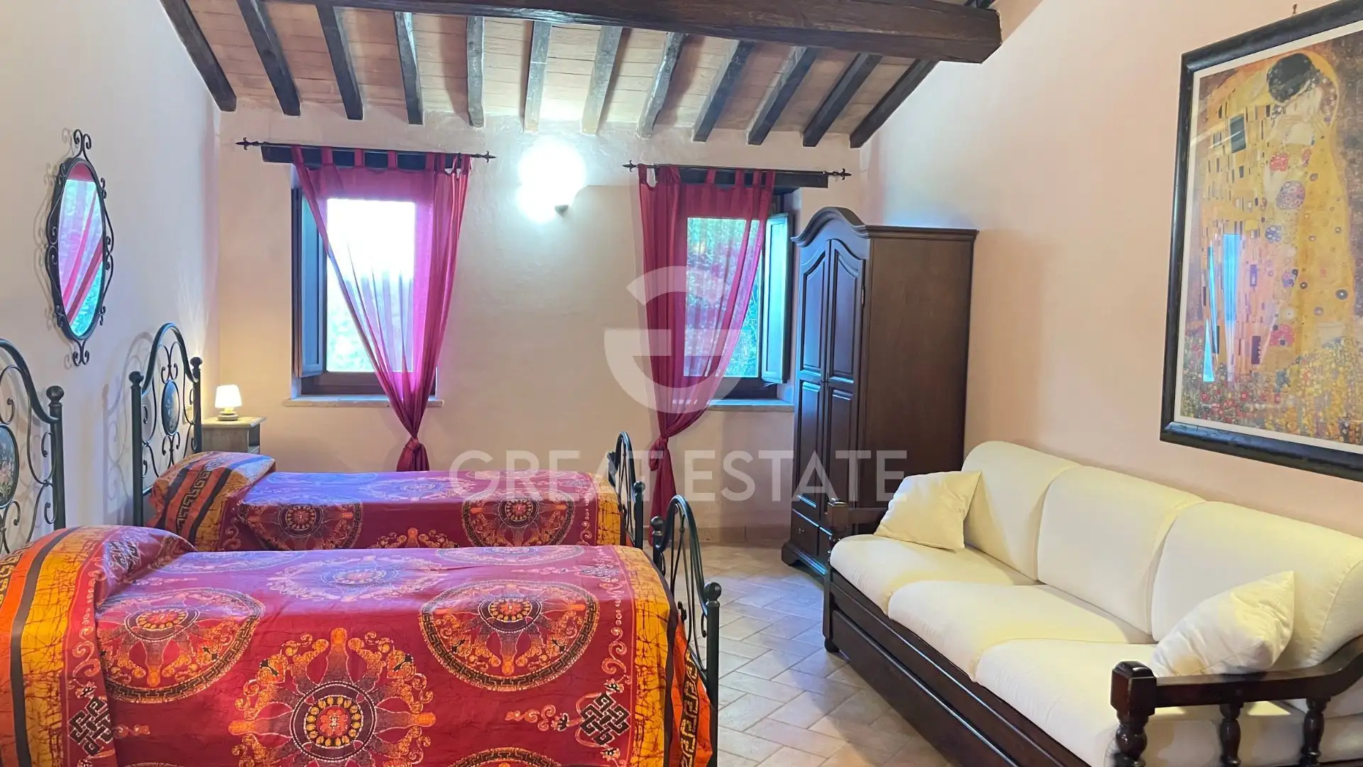 House 907m² in Italy, Perugia. Priced at 1800000€ rent photo-14