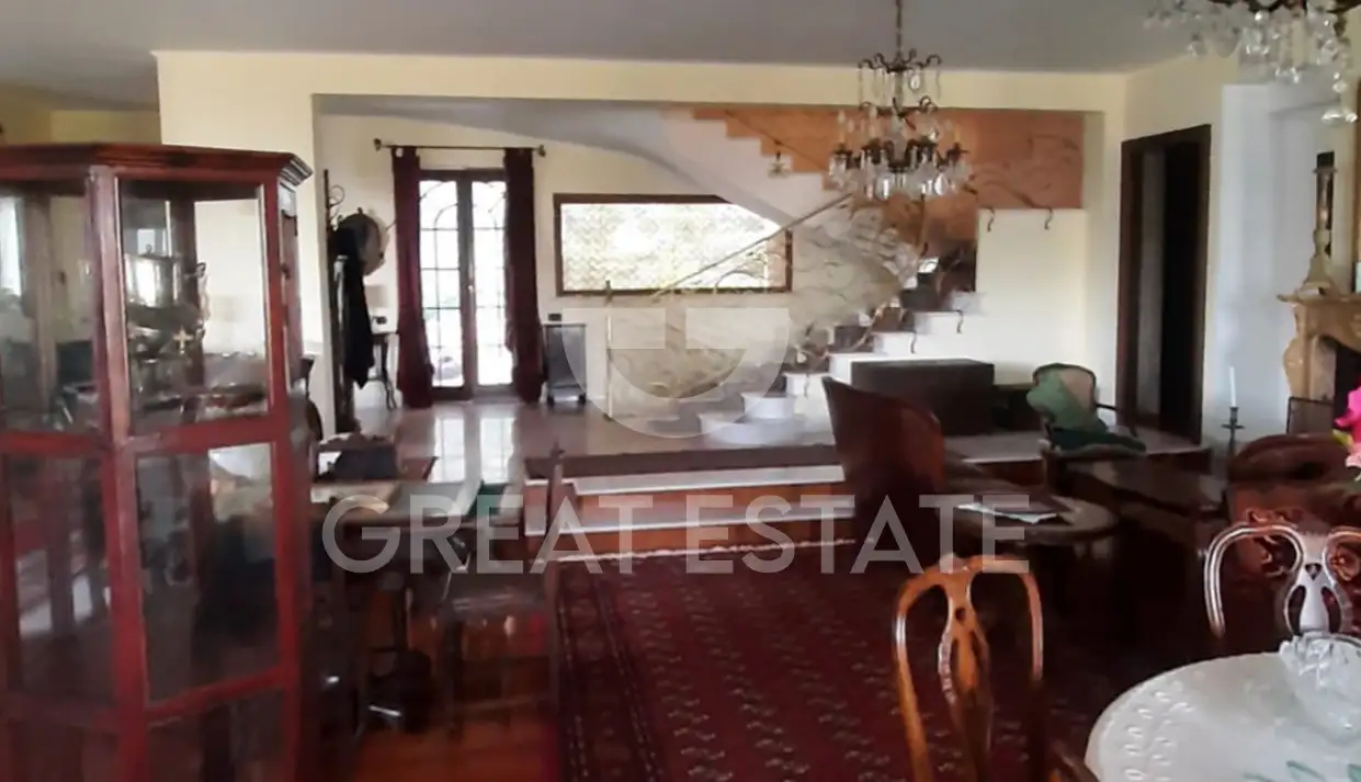 Villa 802m² in Italy, Perugia. Priced at 690000€ rent photo-9