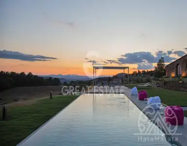 Buy in Italy for 3600000€