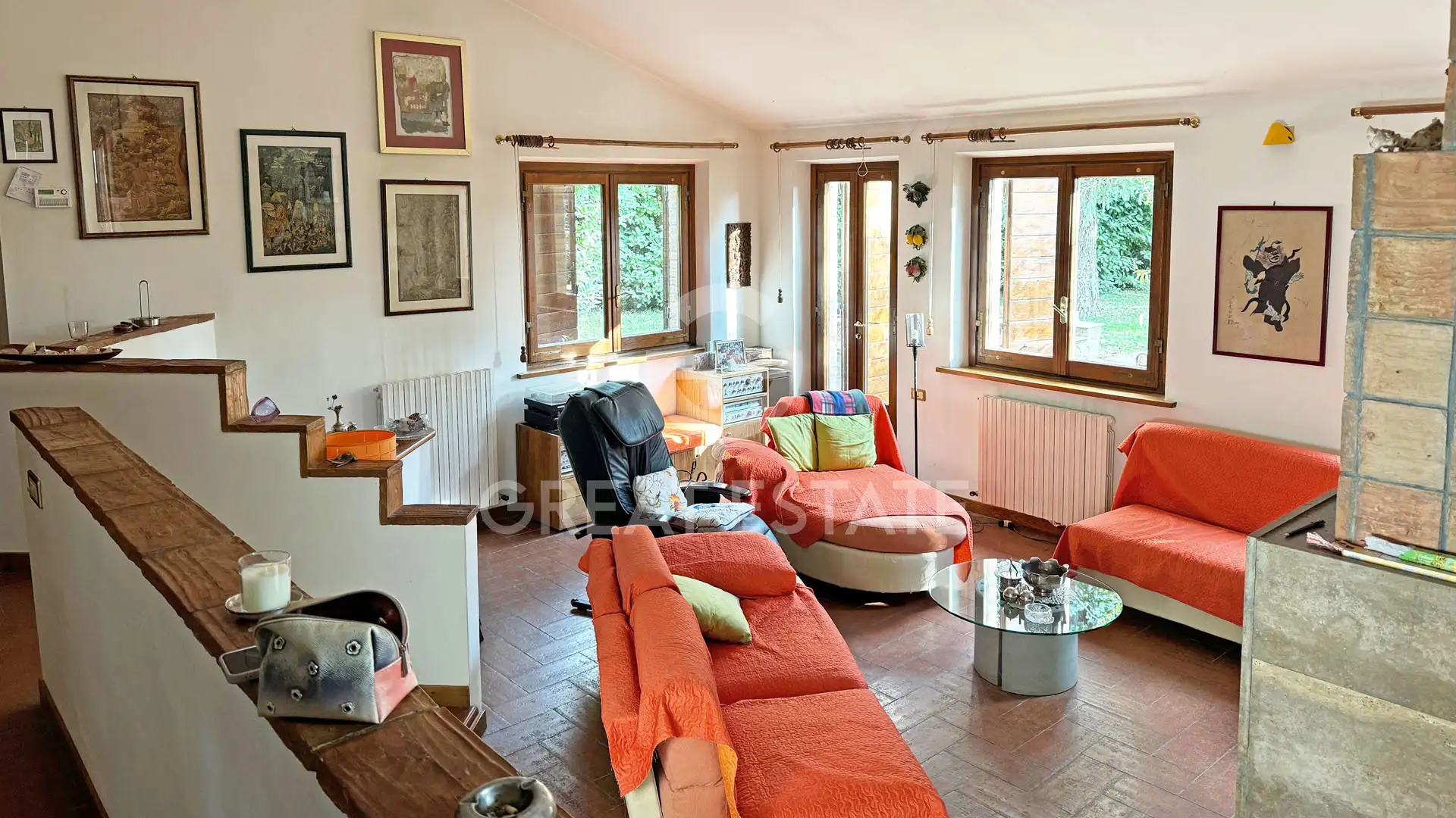 House 718m² in Italy, Siena. Priced at 1450000€ rent photo-9