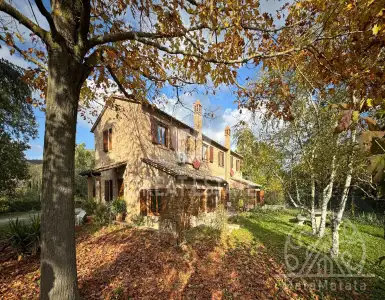 Buy in Italy for 1450000€